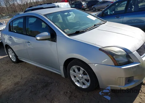 2011 Nissan Sentra 2.0Sr z USA, uszkodzony, nr VIN 3N1AB6AP2BL618071